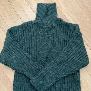 Celtic Country Dark Green Irish Wool Turtleneck Sweater -Vintage - Size Large